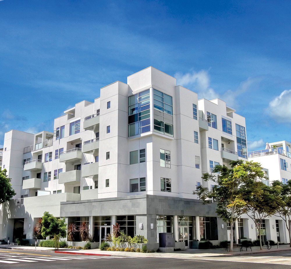 Santa Monica Apartments Riva Welcome
