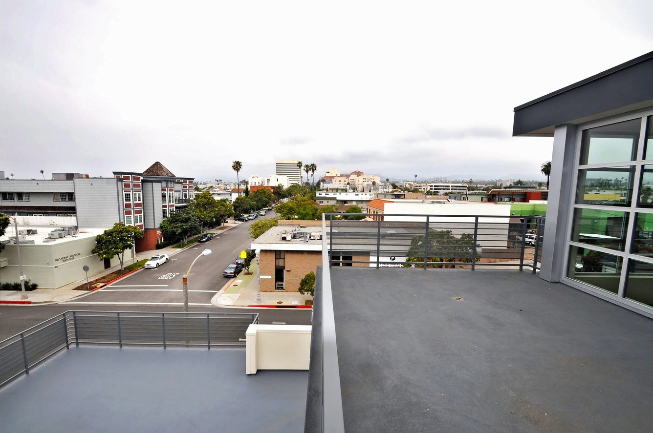 Santa Monica Apartments Bixby Home