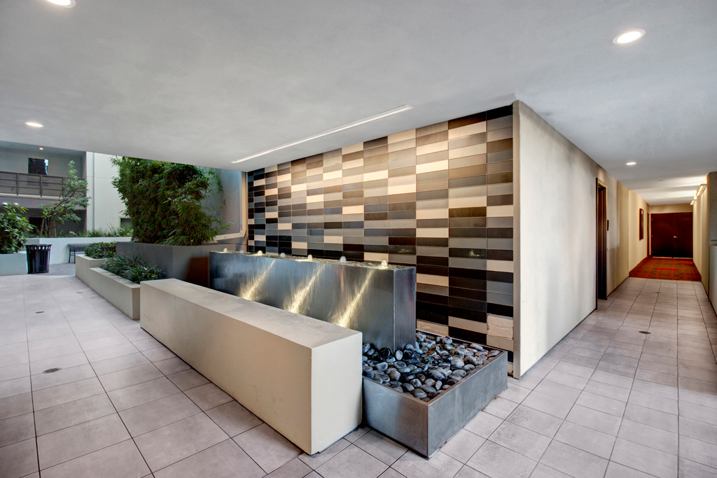 Harlow community photo - Culver City, CA